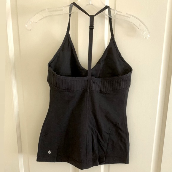 Lululemon Aphrodite Tank, Black, Sz 6 - Picture 2 of 10